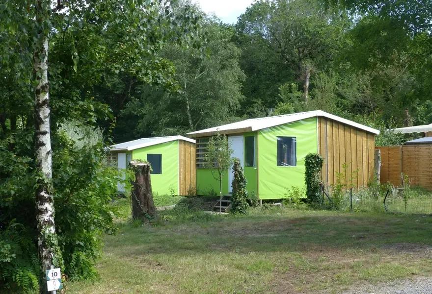 Vue d'ensemble du logement atypique "Tithome" au Camping Les Parcs à Pénestin dans le Morbihan